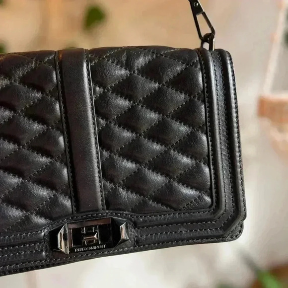 Rebecca Minkoff Black Quilted Leather Crossbody Bag - 9x7 Chain Strap - Picture 3 of 13